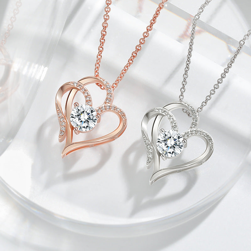 Collier Clavicule Double Cœur en Zircon Brillant – Bijou Élégant et Romantique pour Femme