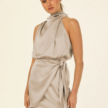 Elegant Halter Neck Dress Fashion Sleeveless Waist-tied Short Dresses For Evening Party Clothing Women