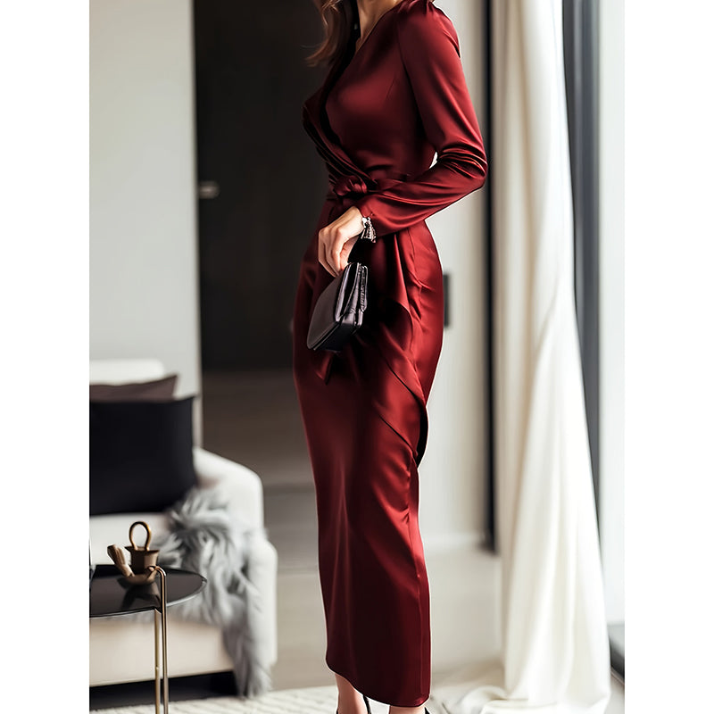 Robe Midi en Satin Bordeaux – Élégance Intemporelle et Silhouette Sculptée